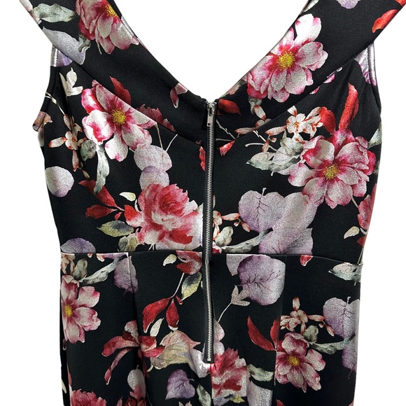 New York & Company Womens Sz M V-Neck Sheath Metallic Foil Floral Dress Black - Picture 6 of 8